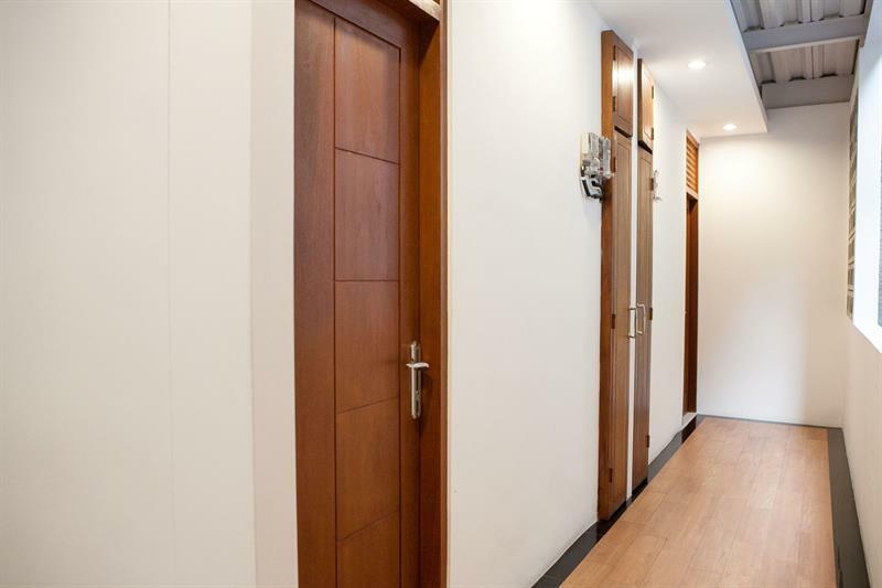 Reddoorz Plus Near Parahyangan University Бандунг Экстерьер фото
