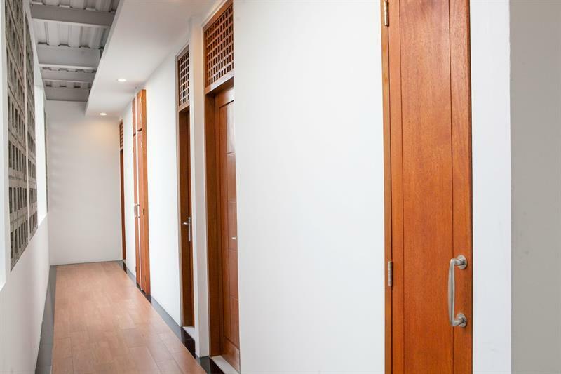 Reddoorz Plus Near Parahyangan University Бандунг Экстерьер фото
